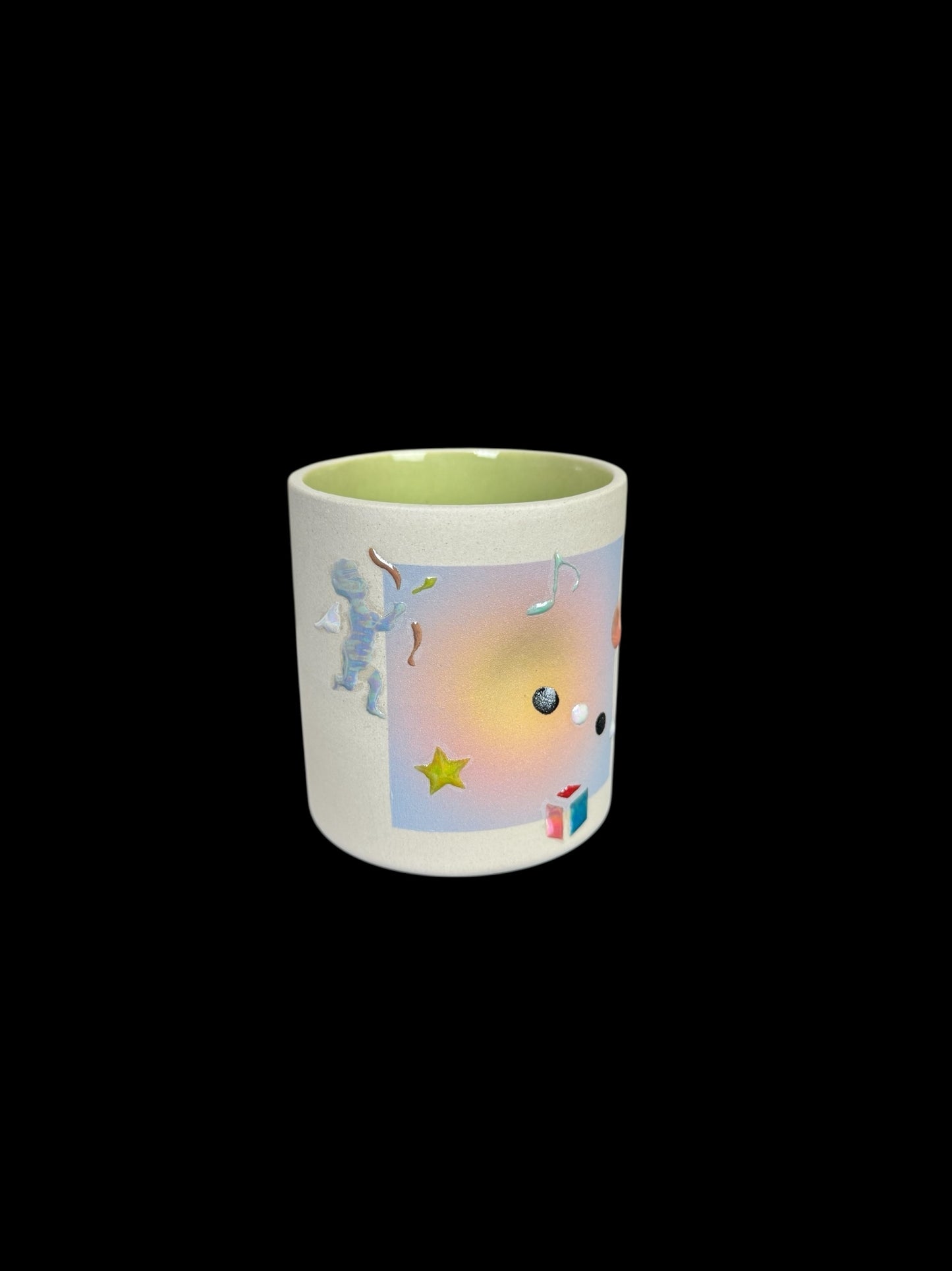Indented Gradient Cup with Cupid